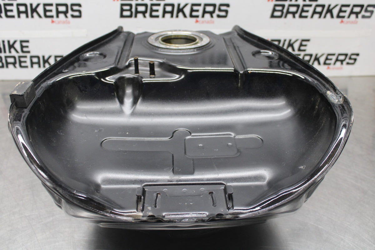 06-07 SUZUKI GSXR 600 GAS TANK FUEL CELL PETROL RESERVOIR BB880