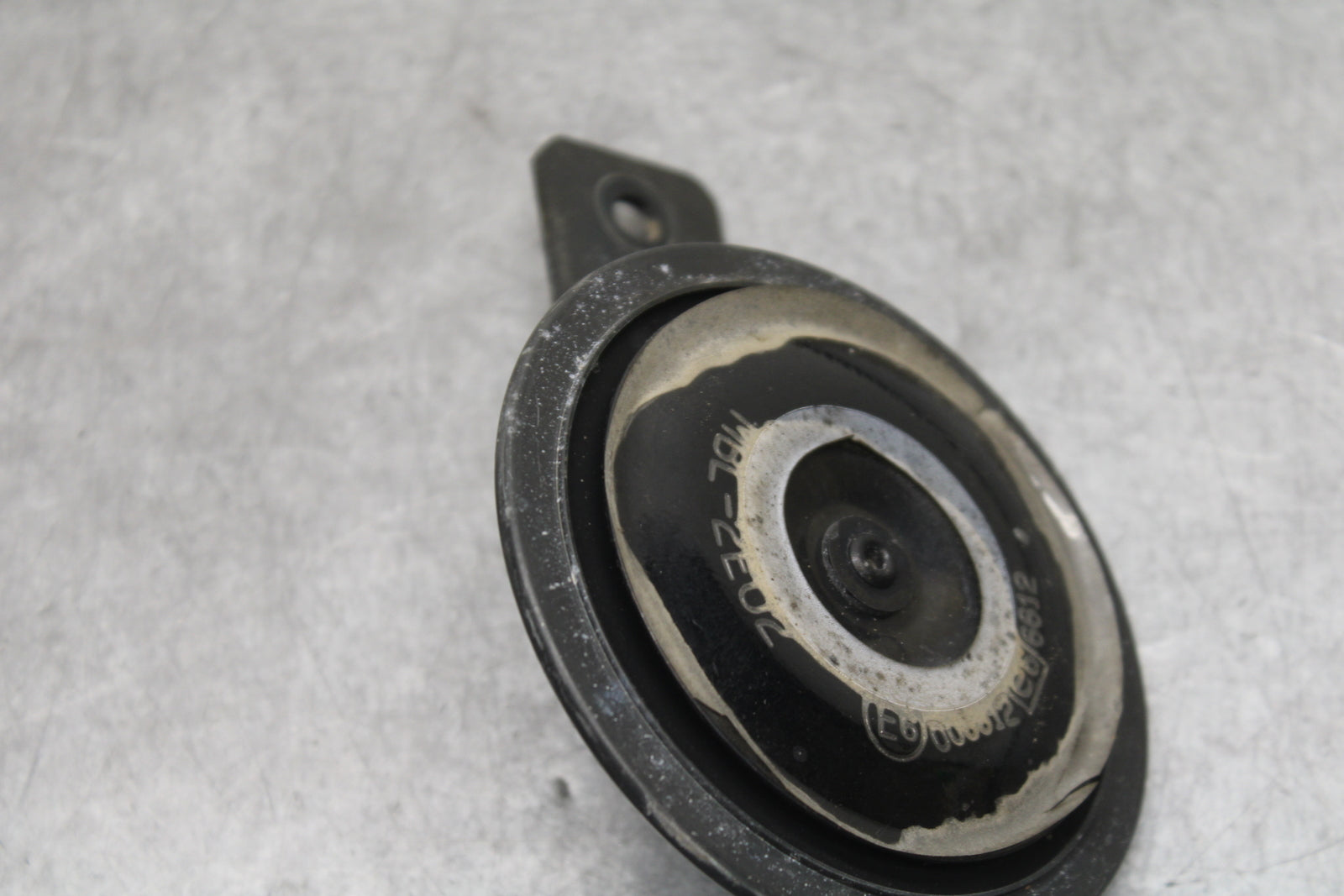 04-12 HONDA ST1300A HORN SIGNAL (ITEM B) BB669