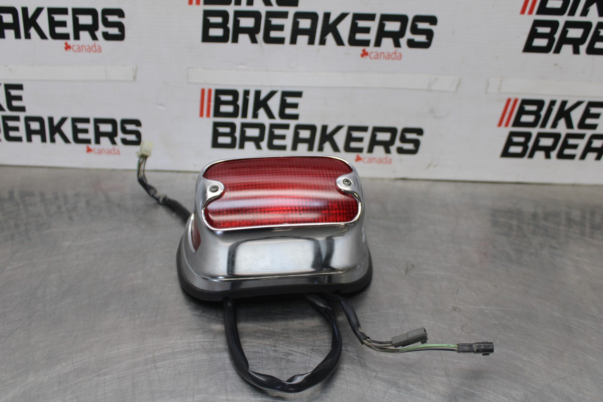 05-09 SUZUKI BOULEVARD C90 TAILLIGHT REAR TAIL BRAKE LIGHT BB918