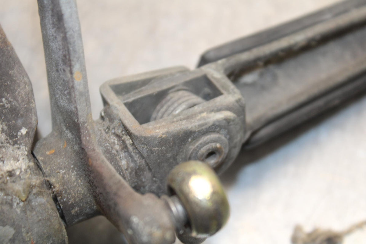1988 Yamaha FZ600 LEFT REARSET REAR SET FOOT PEG W SHIFTER BB601
