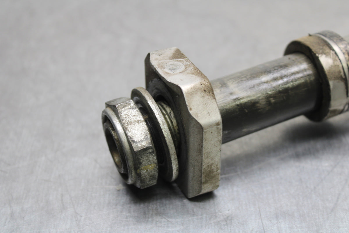 08-10 SUZUKI GSXR 600 REAR AXLE BACK WHEEL RIM PIVOT BOLT AXEL BB753