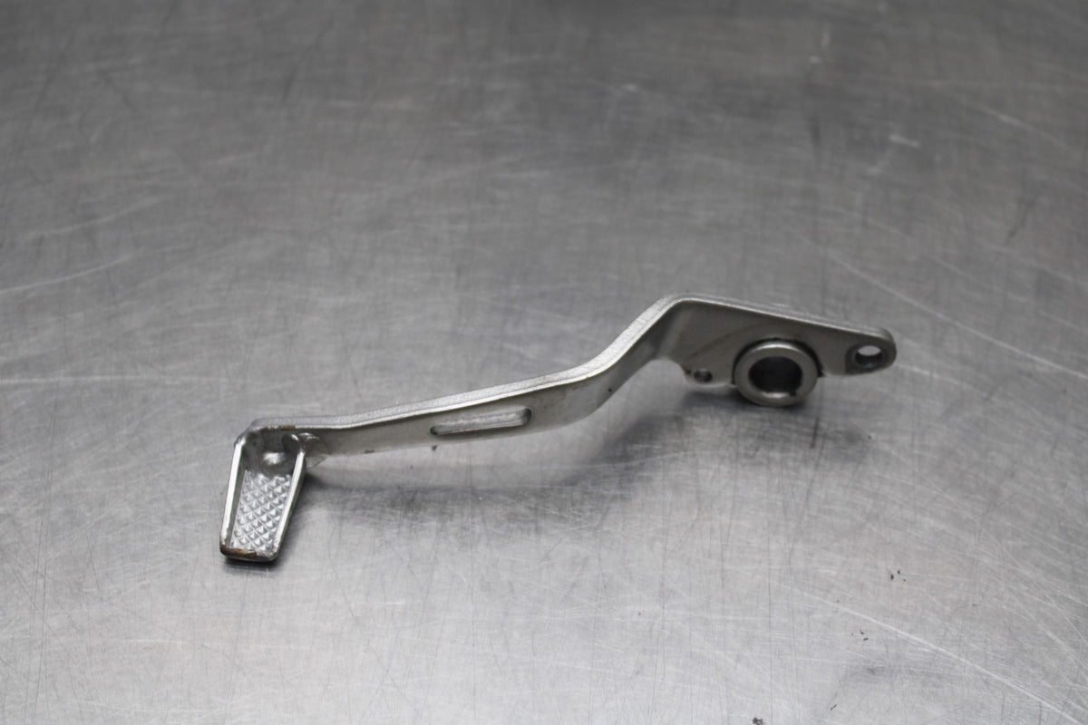 18-26 KAWASAKI Z400 RIGHT REAR BRAKE LEVER BB852