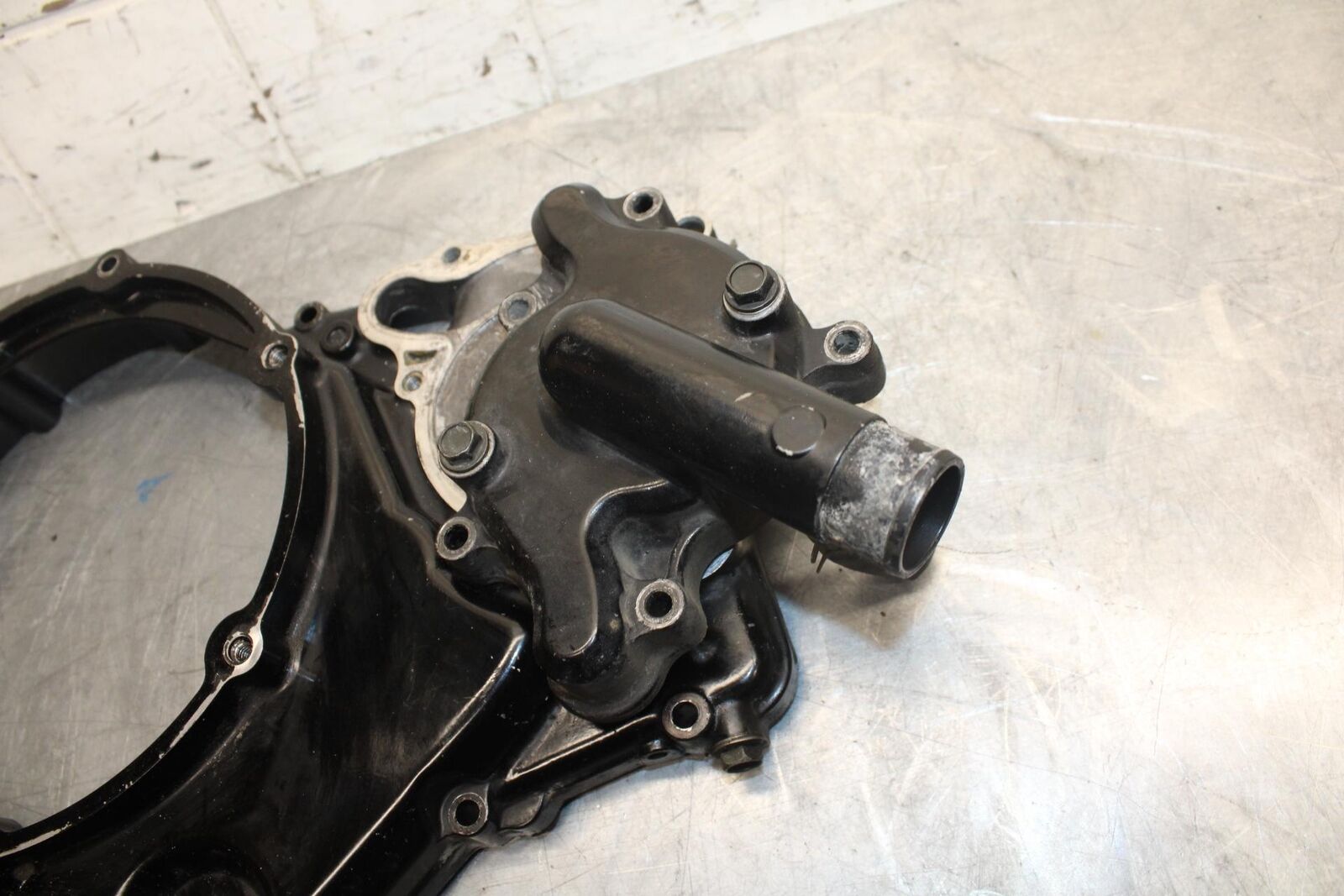 1998 Suzuki TL1000S CLUTCH SIDE ENGINE MOTOR COVER BB508