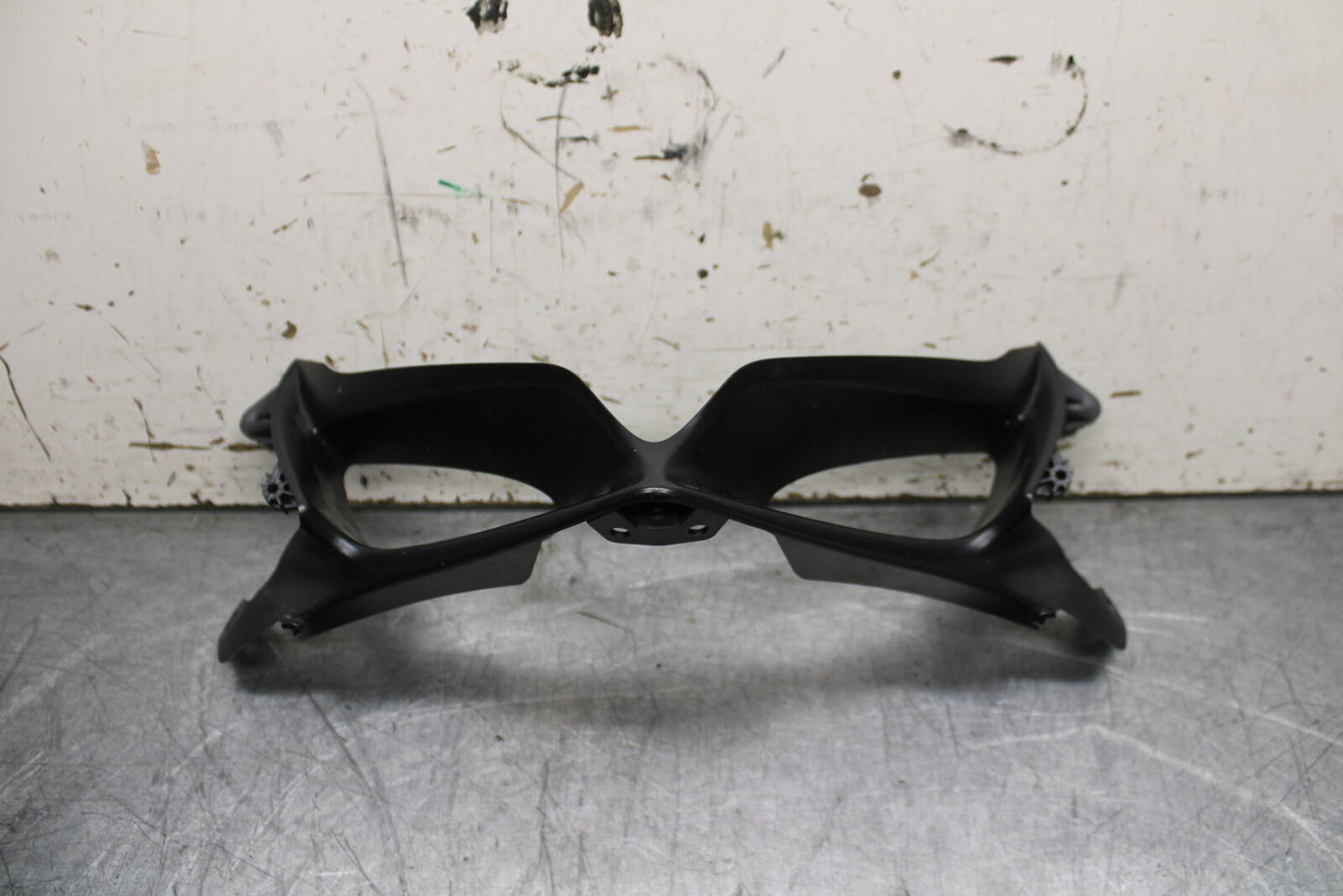 08-10 SUZUKI GSXR 600  FRONT CENTER COWL FAIRING BB630