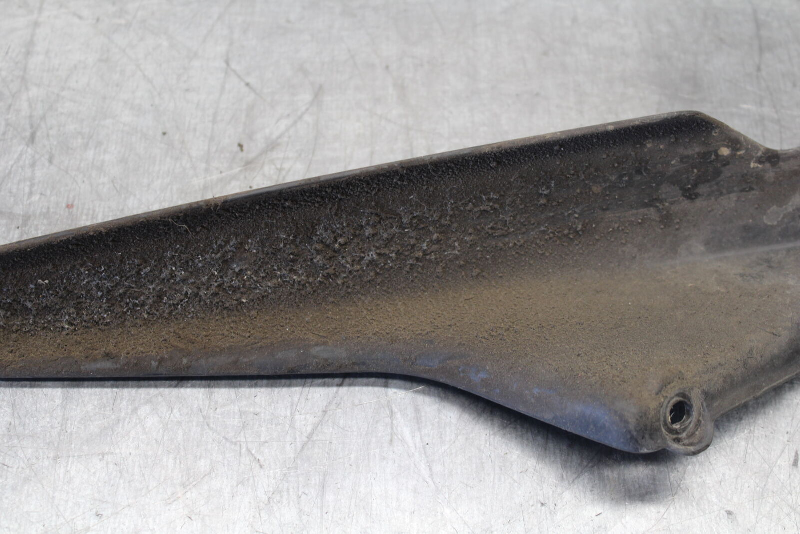 12-17 KAWASAKI ER-6N Z650 REAR BACK DRIVE CHAIN GUARD COVER SHIELD BB709