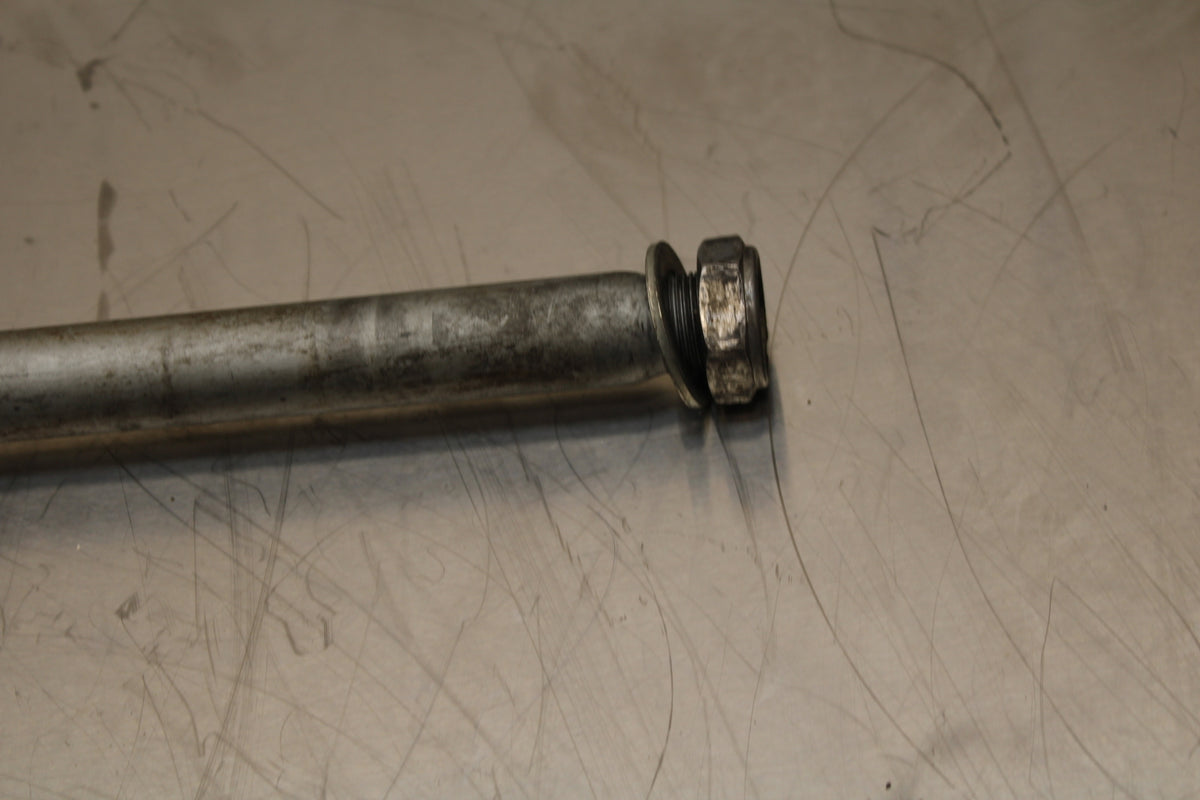 07-12 HONDA CBR600RR REAR AXLE BACK WHEEL  PIVOT BOLT AXEL 42301-MEE-D00  BB135