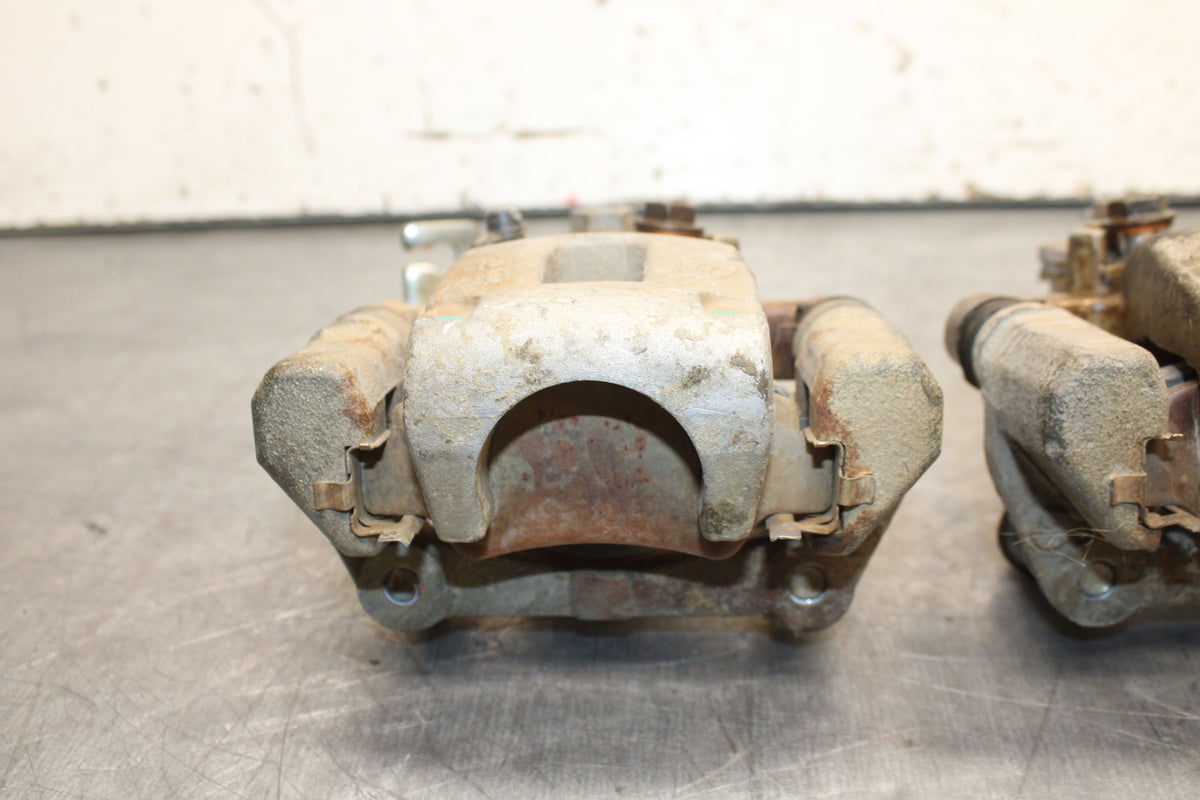 20-24 CF-MOTO CFORCE 600 TOURING REAR BACK BRAKE CALIPER SET PAIR  BB715