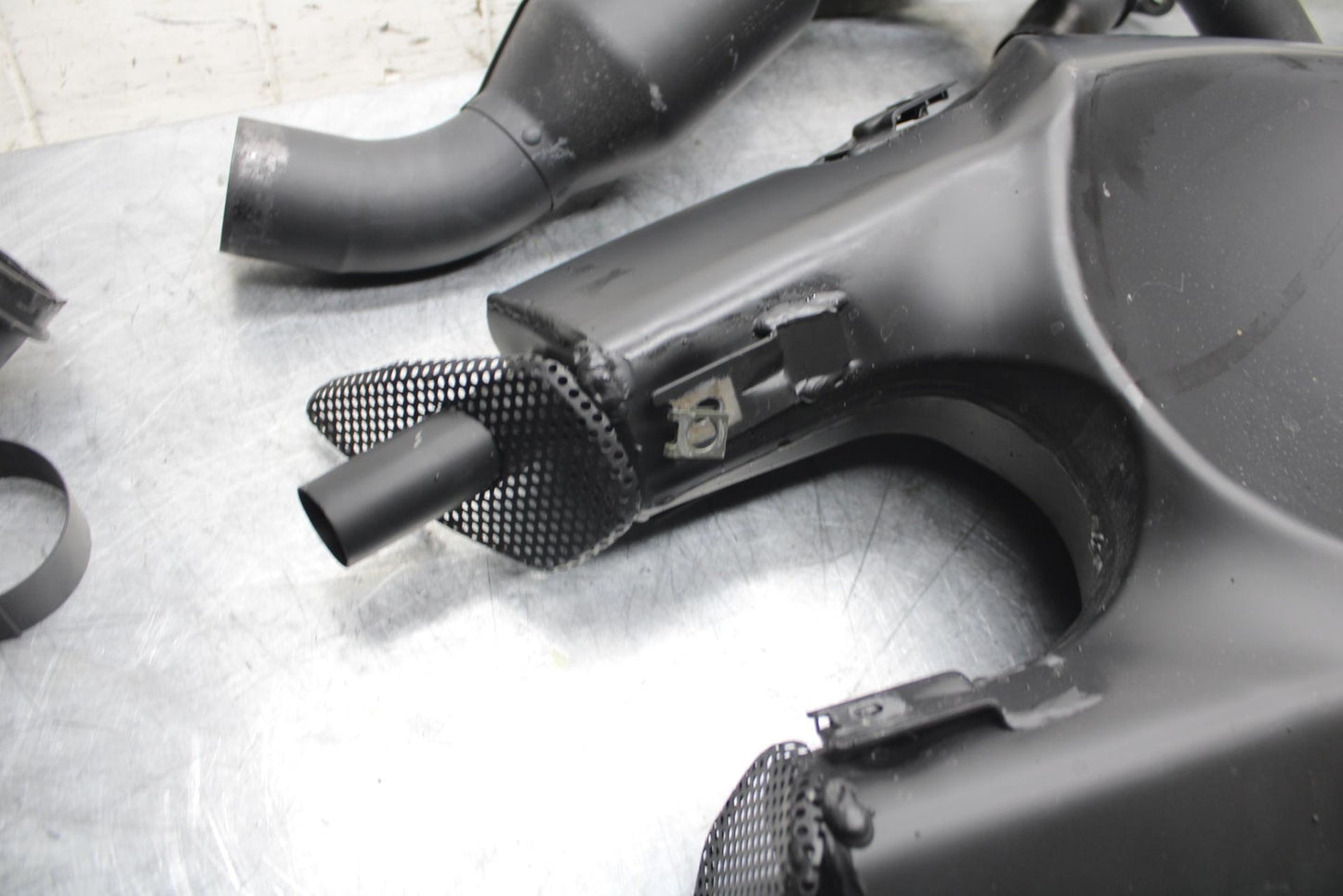 2009 Aprilia Shiver 750 SL750 FULL EXHAUST SYSTEM HEADERS PIPE MUFFLER BB506