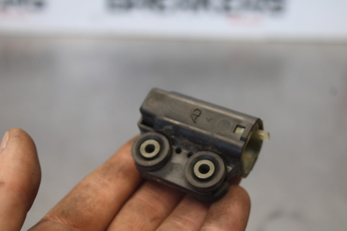 05 YAMAHA YZF R6 TIP OVER BANK ANGLE CRASH SENSOR SWITCH  BB894