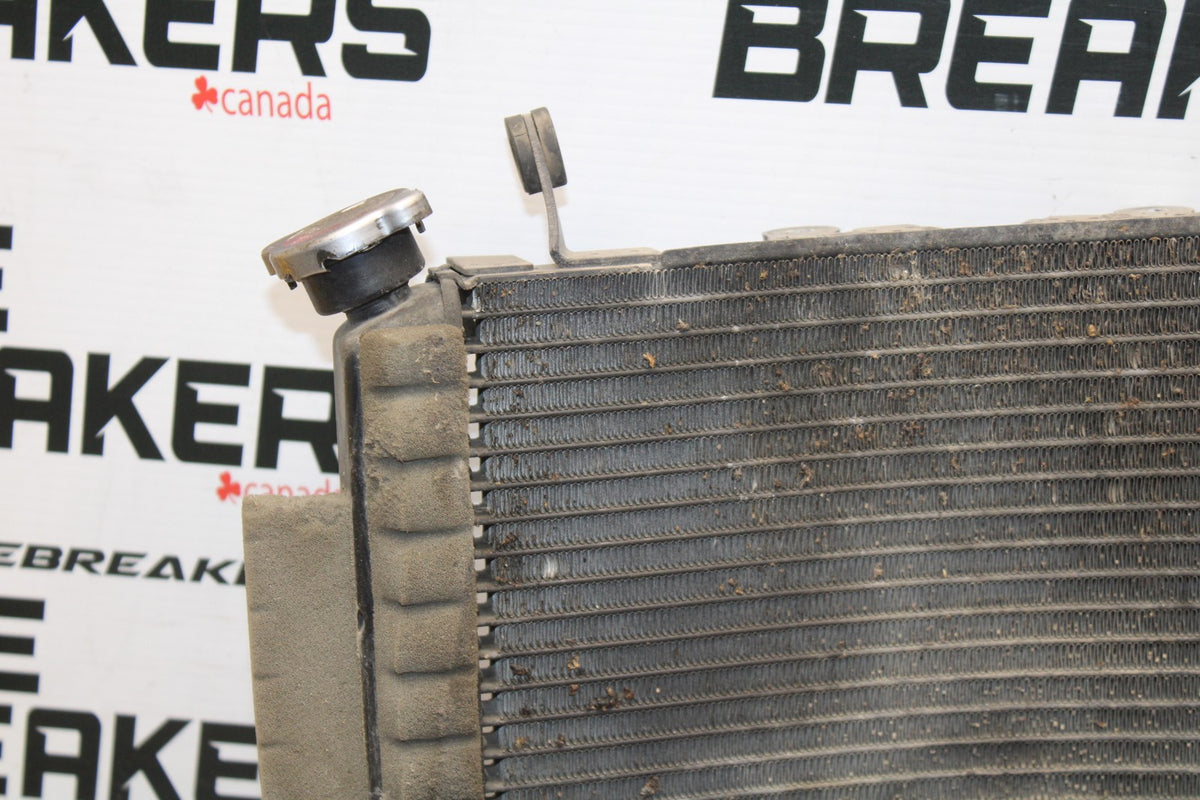 05 YAMAHA YZF R6 ENGINE RADIATOR MOTOR COOLER COOLING RADIATER BB858