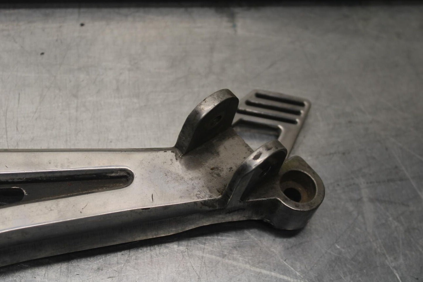 1985 Kawasaki Ninja 900R ZX900A LEFT REARSET REAR SET DRIVER FOOT PEG  BB84