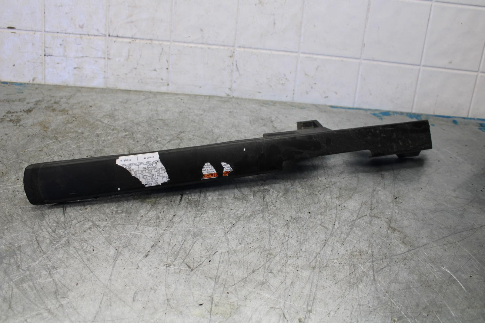 08-10 SUZUKI GSXR600 REAR BACK DRIVE CHAIN GUARD COVER SHIELD BB430