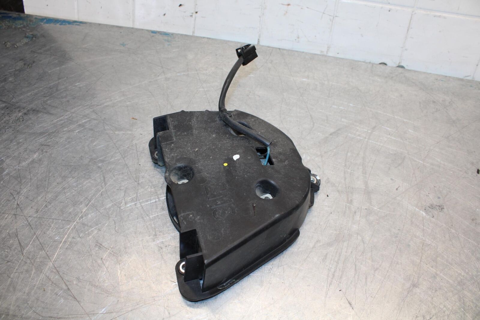 17-18 YAMAHA YZF R3 ENGINE RADIATOR COOLING FAN BB438