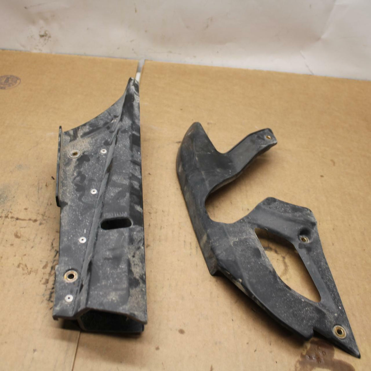 14-20 HARLEY-DAVIDSON STREET 500 SWINGARM CHAIN BUFFER SLIDER GUIDE BB381
