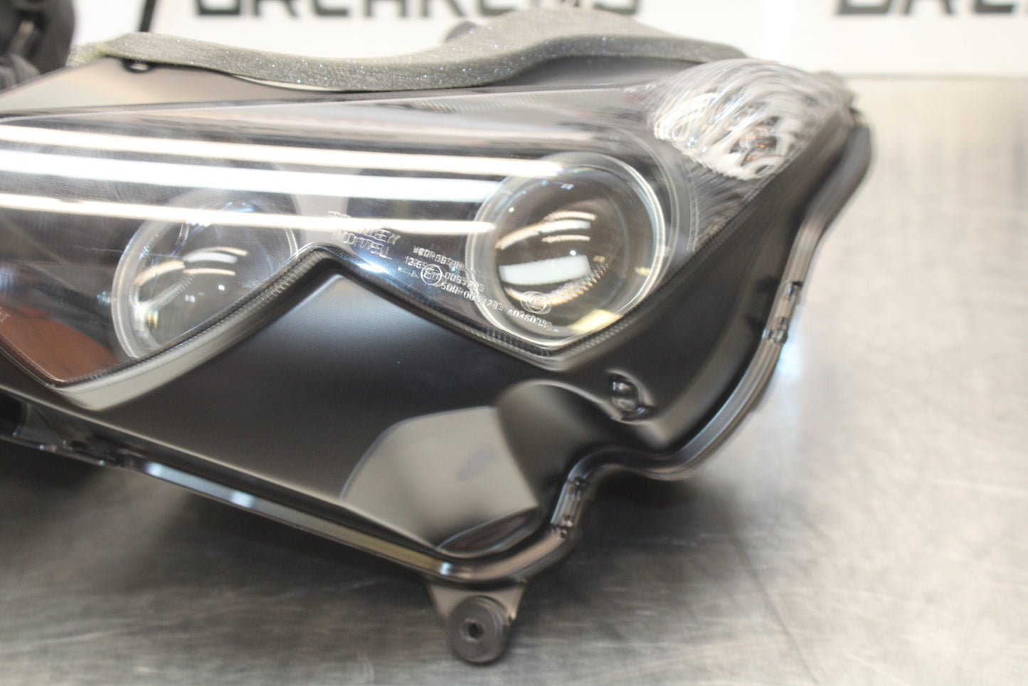 23-24 KAWASAKI NINJA ZX14R  NEW!! FRONT HEADLIGHT HEAD LIGHT LAMP BB169