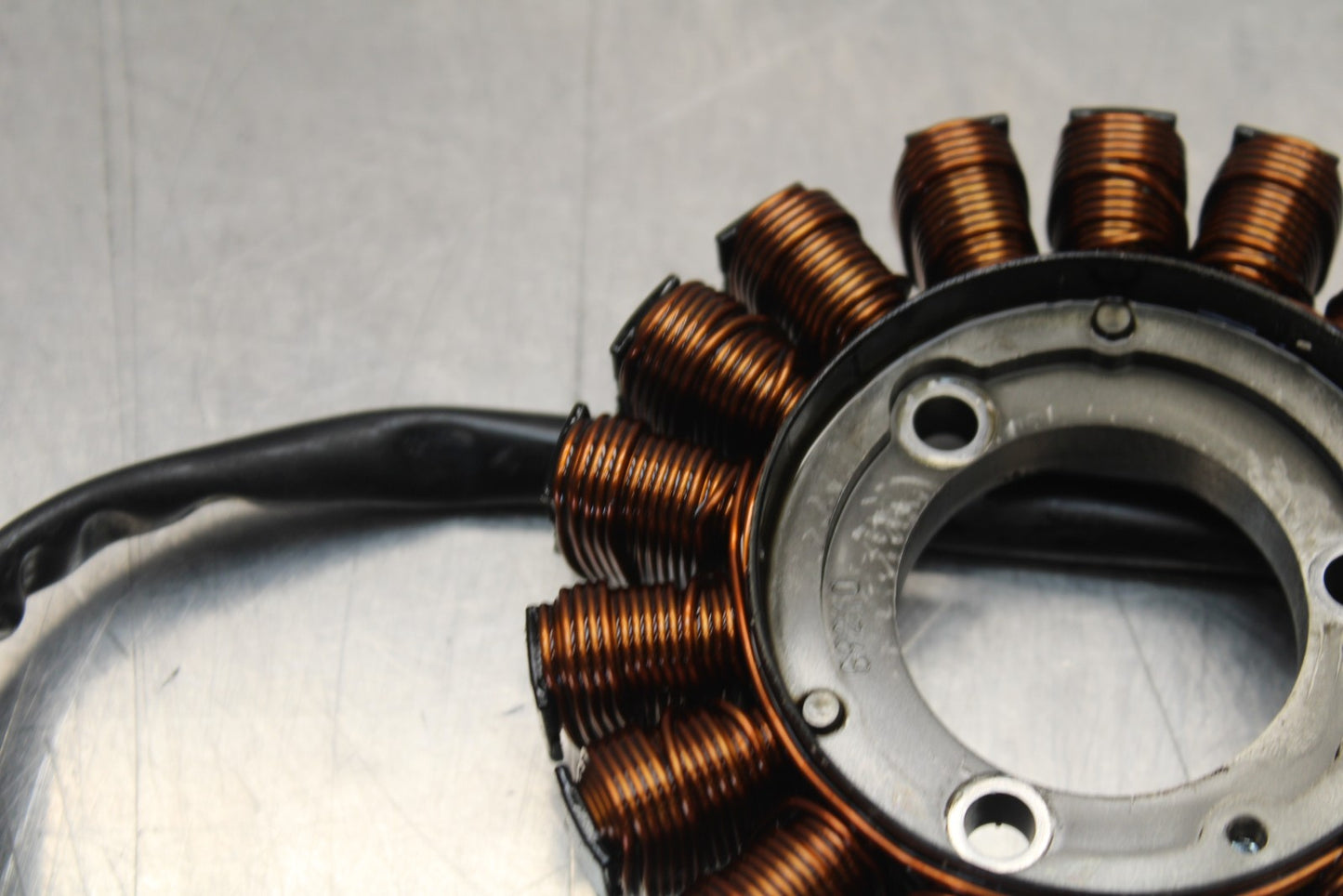 11-22 SUZUKI GSXR 600  STATOR GENERATOR ALTERNATOR MAGNETO BB193