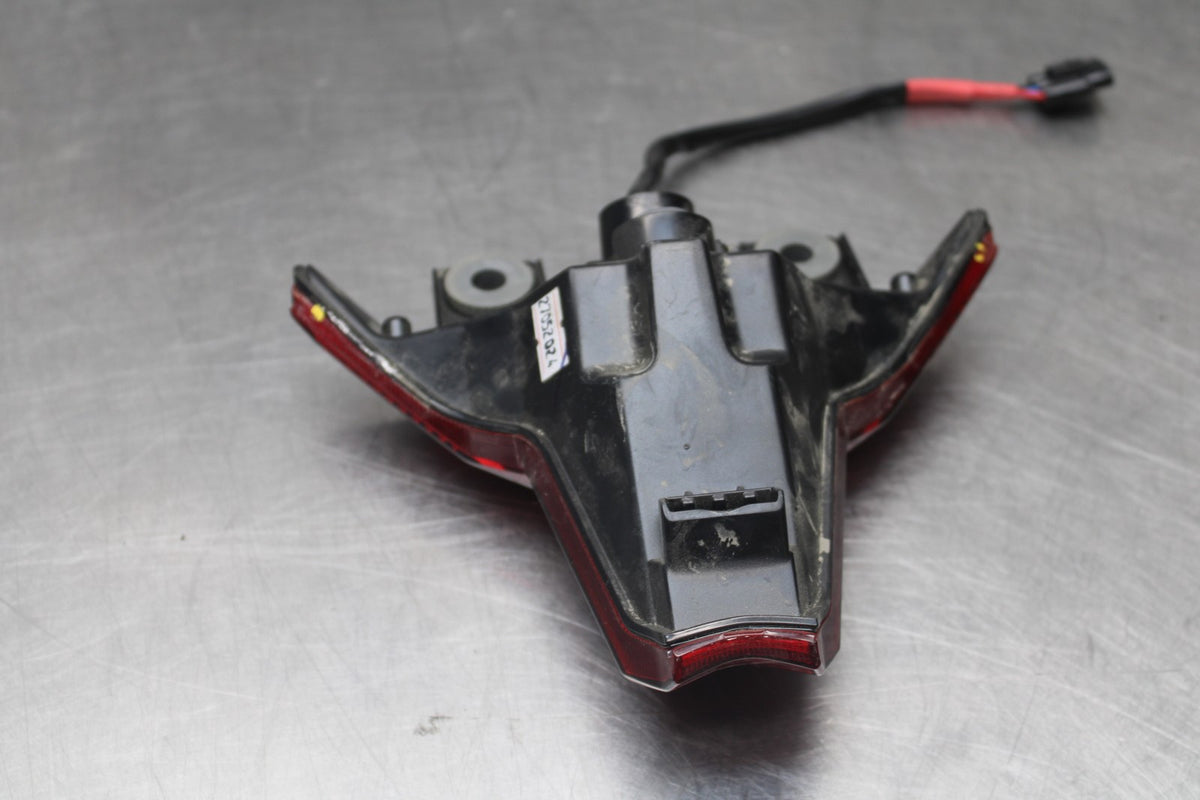 23-24 KAWASAKI ZX4R ZX 4RR ZX4 RR REAR TAIL TAILLIGHT BACK BRAKE LIGHT BB827