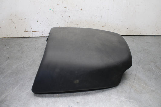 01-06 TRIUMPH TIGER 955I REAR BACK PASSENGER TANDEM SEAT PAD SADDLE BB693