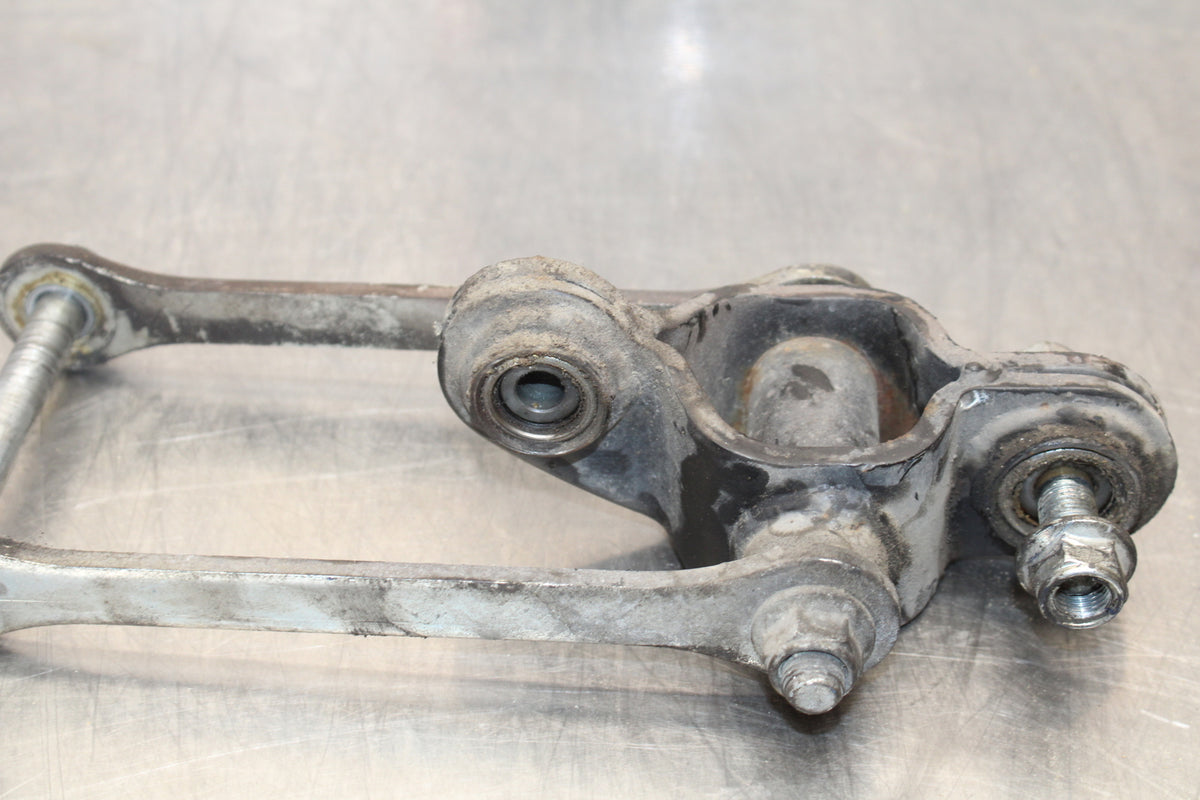 04-09 SUZUKI GS500F REAR DOGBONE SHOCK LINKAGE LINK BB165
