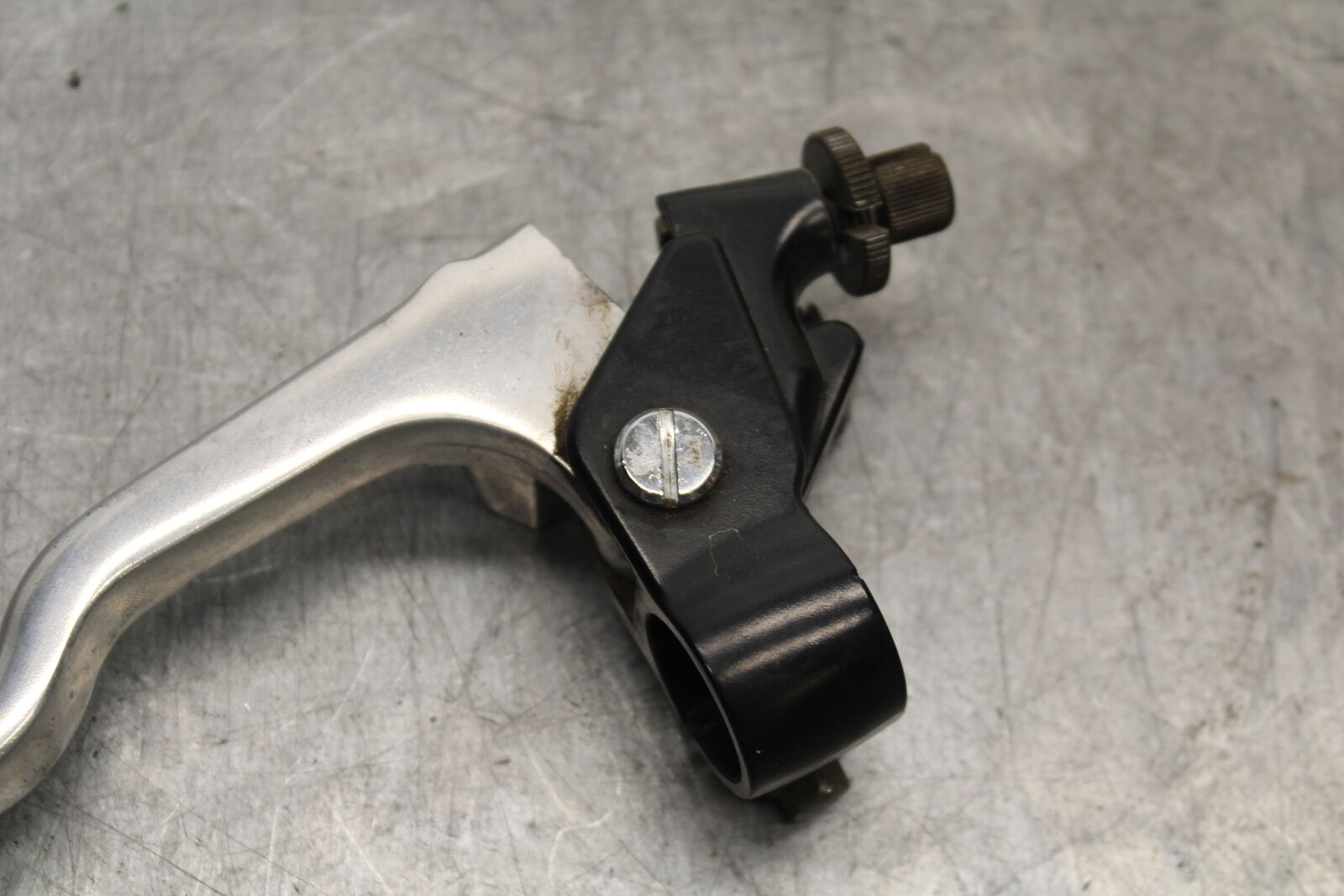 05-06 HONDA CBR600RR CLUTCH PERCH MOUNT WITH LEVER  BB655