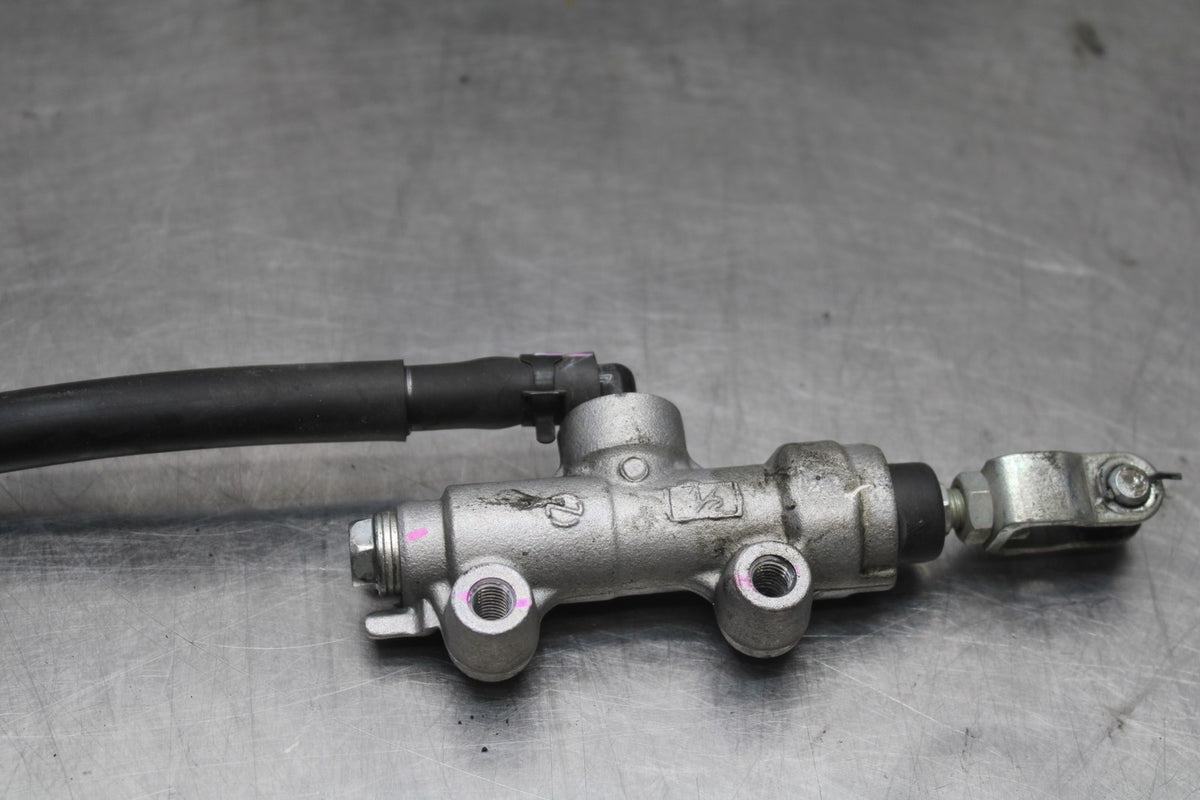 12 KAWASAKI NINJA 650 EX650E REAR BACK BRAKE MASTER CYLINDER W RESERVOIR BB926