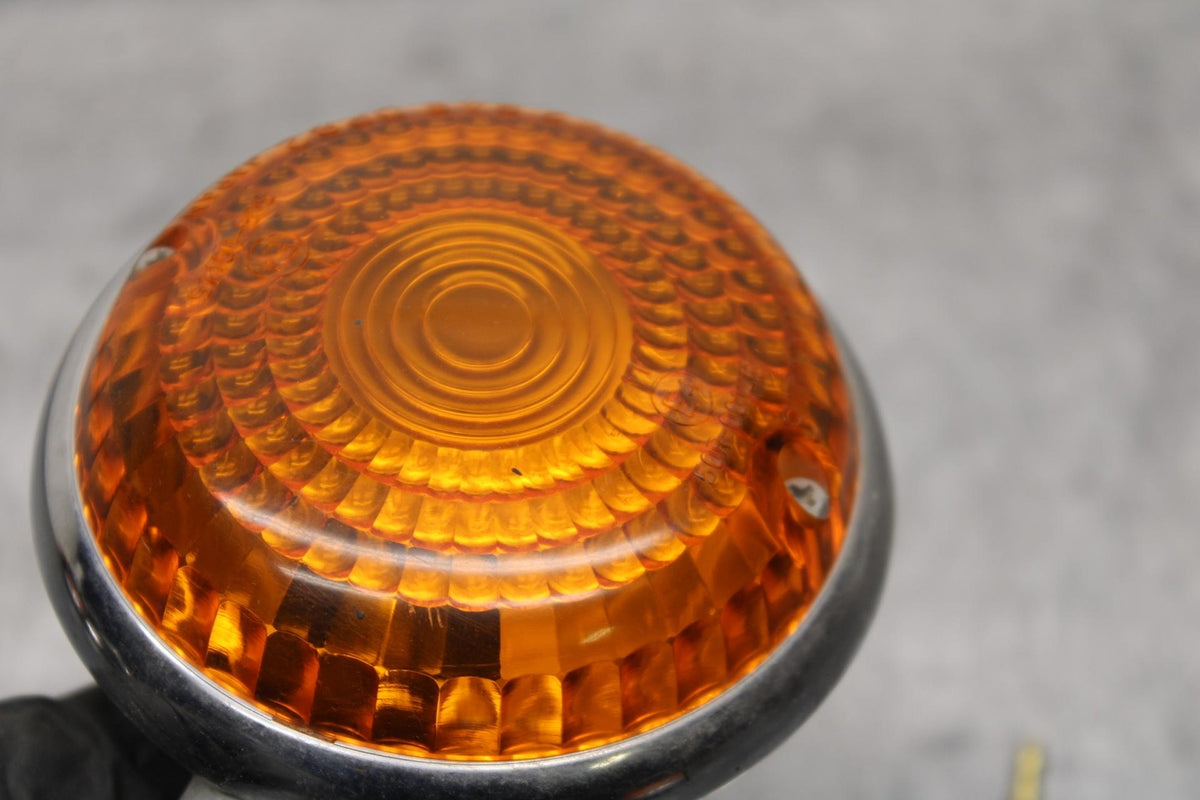 1998 Yamaha Vmax 1200 VMX1200 REAR LEFT RIGHT TURN SIGNALS LIGHT  BB620