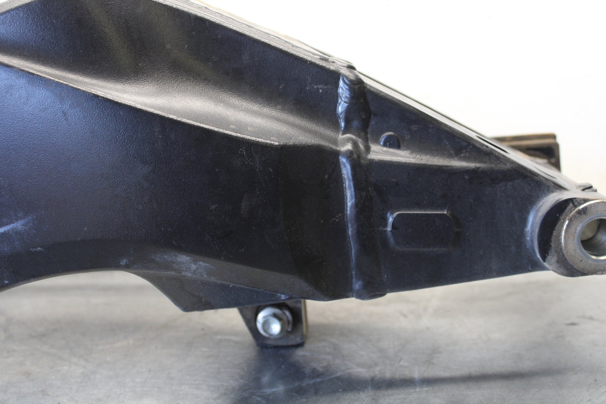 11-24 SUZUKI GSXR750 REAR SWINGARM BACK SUSPENSION SWING ARM  BB687