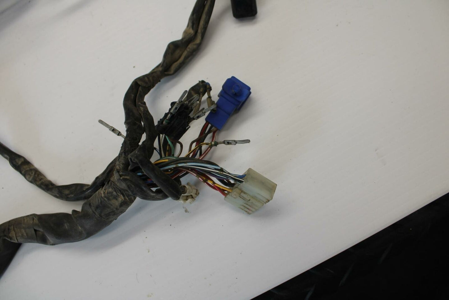 08-16 YAMAHA YZF R6 MAIN ENGINE WIRING HARNESS MOTOR WIRE LOOM BB273