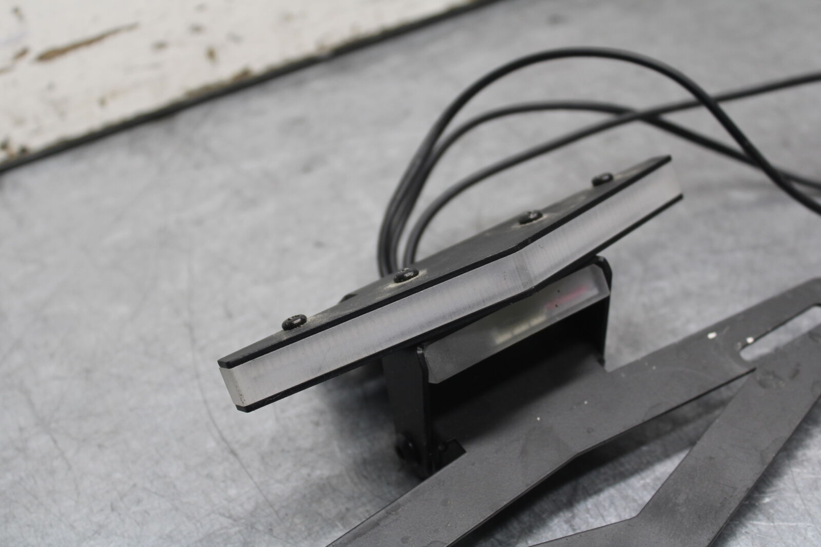 09-12 KAWASAKI NINJA ZX6R AFTERMARKET FENDER ELIMINATOR LICENSE BRACKET   BB698