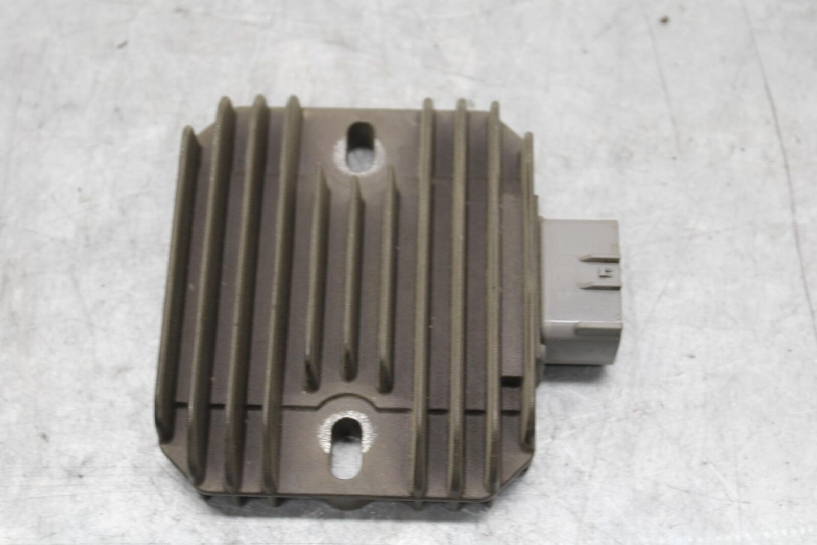 2015 Kawasaki Ninja 300 EX300 RECTIFIER VOLTAGE REGULATOR BB61