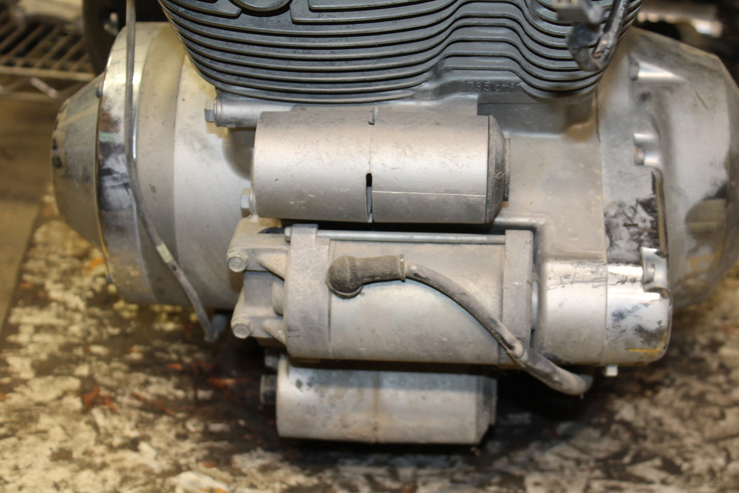 02-04 HONDA VTX1800S ENGINE MOTOR BB712