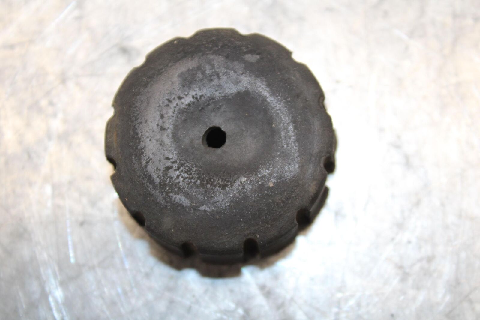 1974 Yamaha RD350 GAS TANK RUBBER DAMPER PAIR BB53