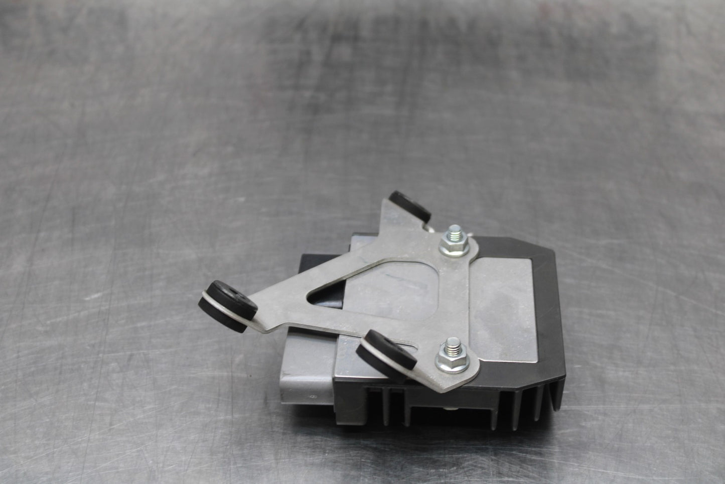 13-24 HONDA CBR600RR RECTIFIER VOLTAGE REGULATOR BB772