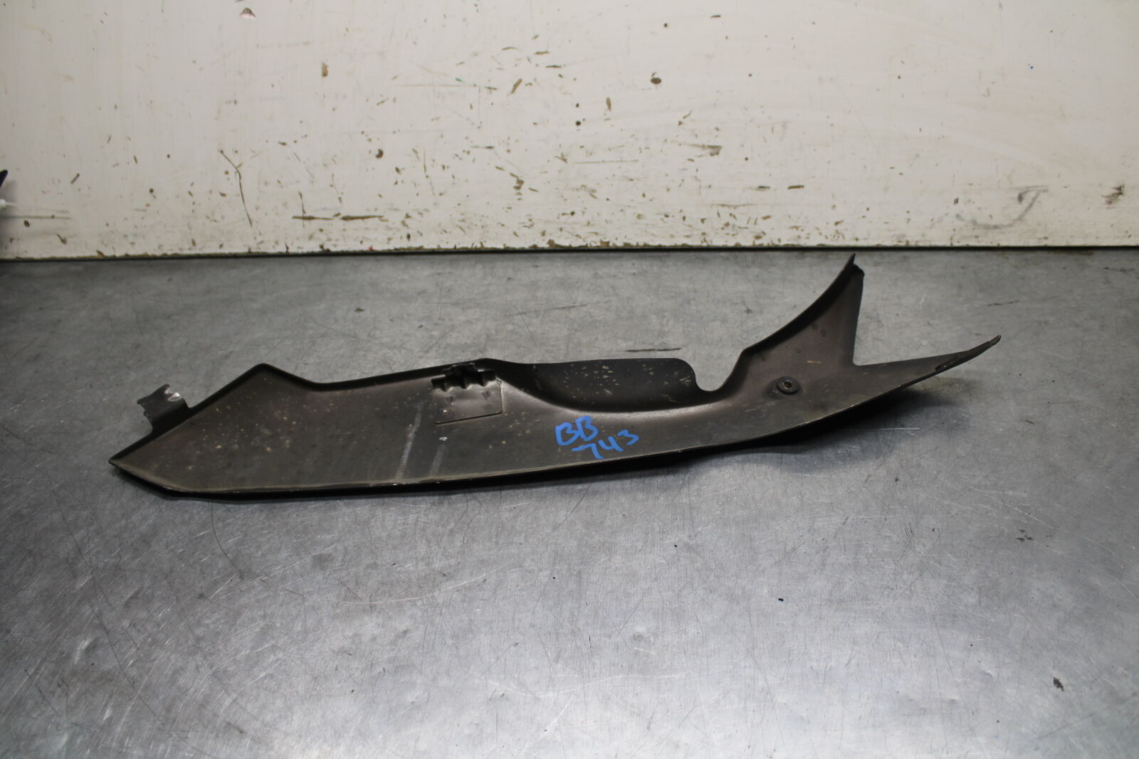 12-13 KAWASAKI Z1000 EXHAUST PIPE COVER HEAT SHIELD GUARD BB743