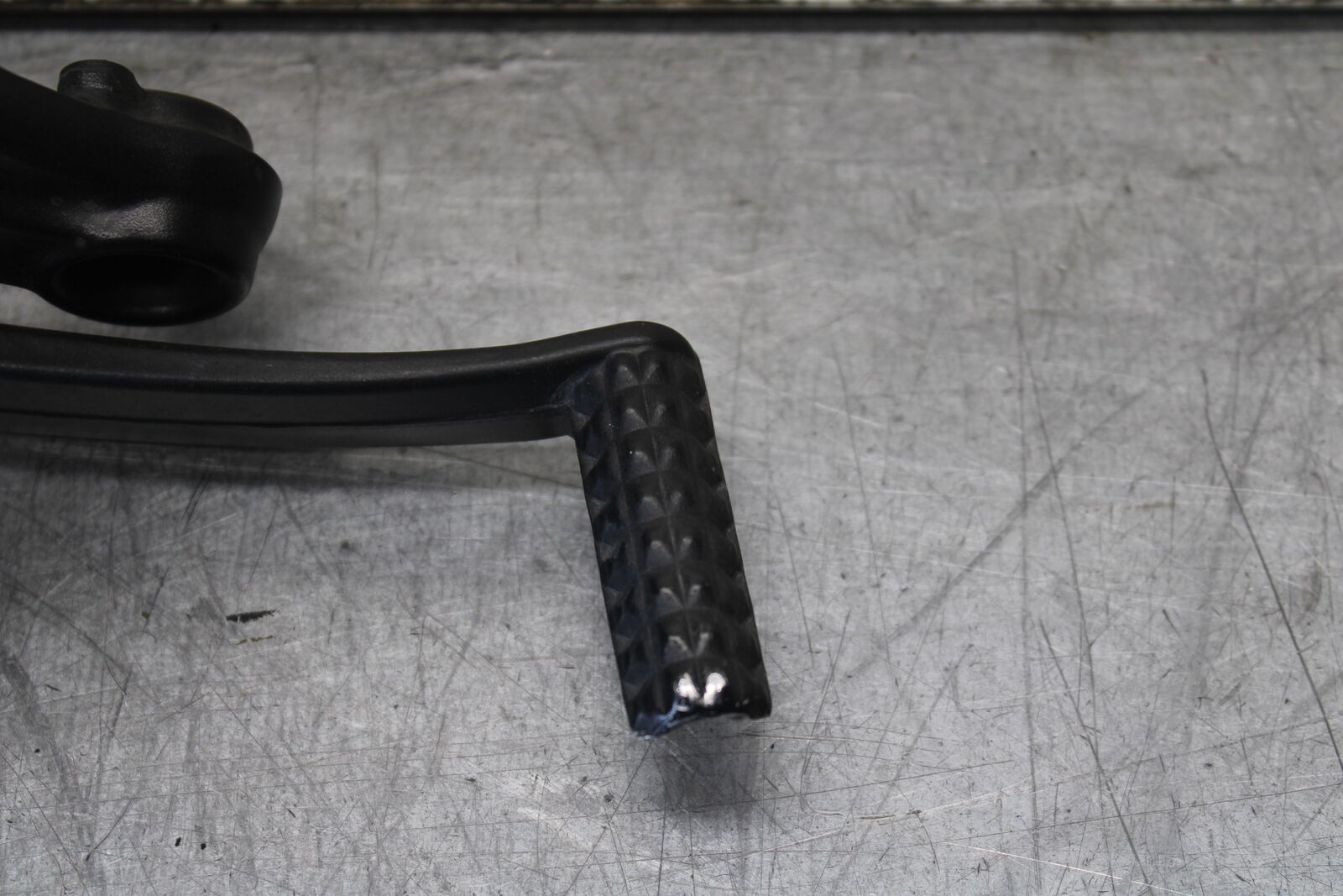 17-24 SUZUKI SV650 RIGHT REARSET REAR SET DRIVER FOOT PEG REST STOP BB706