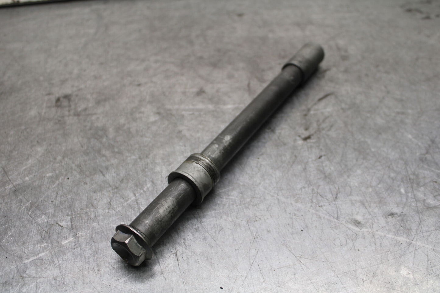 10-13 HONDA SHADOW RS 750 VT750RS FRONT WHEEL RIM AXLE PIVOT BOLT BB718