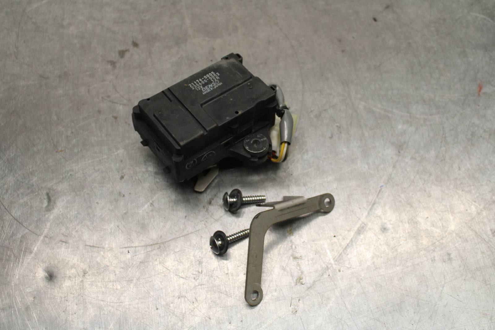 13-18 KAWASAKI NINJA ZX6R EXHAUST VALVE SERVO MOTOR BB130