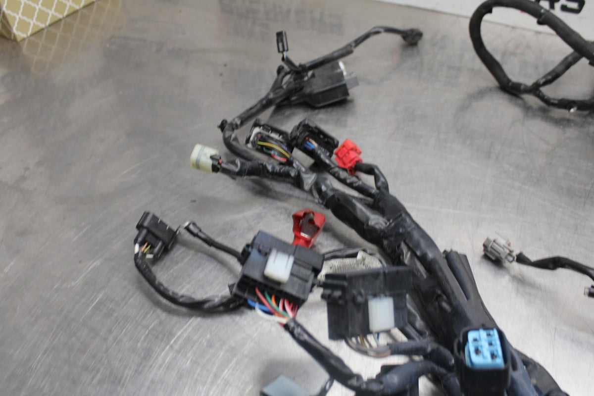 23 KAWASAKI Z900RS MAIN ENGINE WIRING HARNESS MOTOR WIRE LOOM BB935