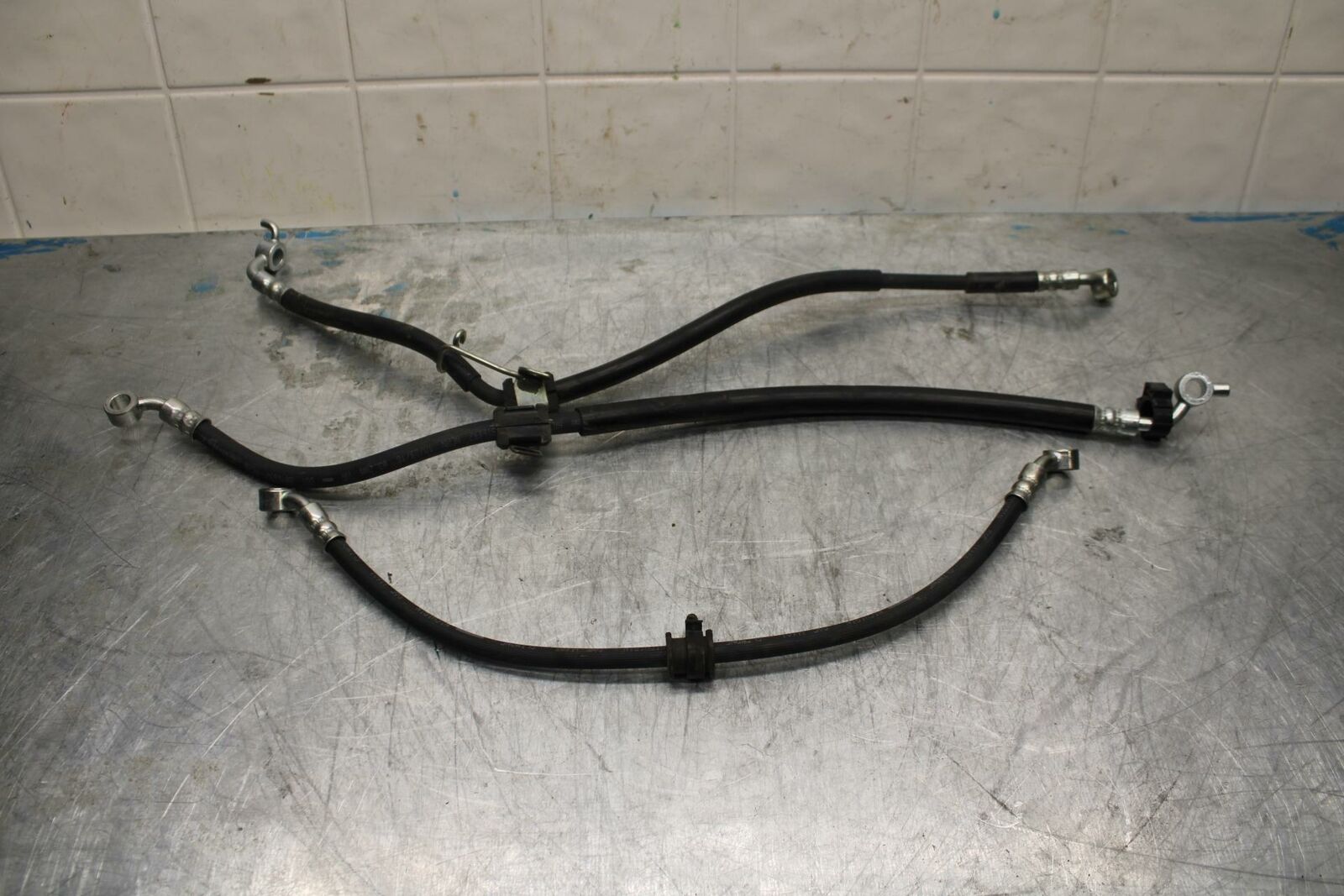 15-21 SUZUKI GSXR600 FRONT REAR BRAKE CALIPER HOSES LINES BB418