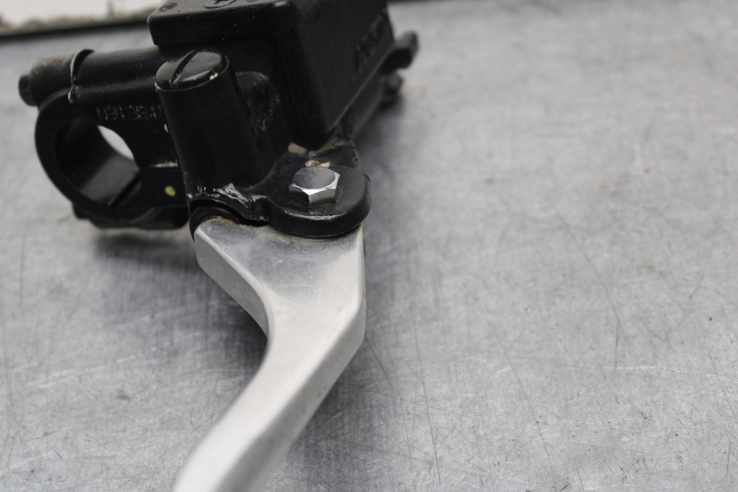 13-15 HONDA CBR500R FRONT BRAKE MASTER CYLINDER w/ LEVER 45510-MGZ-305 BB315