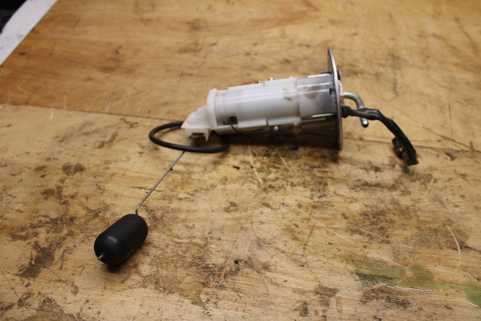 18-22 KAWASAKI NINJA 400 EX400 ABS FUEL PUMP GAS PETROL SENDER UNIT BB334