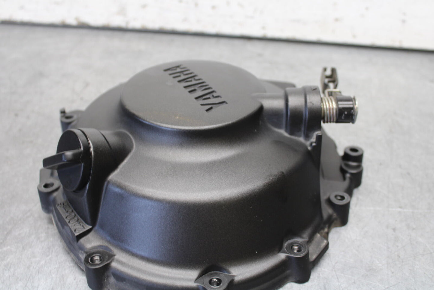 08-09 YAMAHA YZF R6S CLUTCH SIDE ENGINE MOTOR COVER  BB690