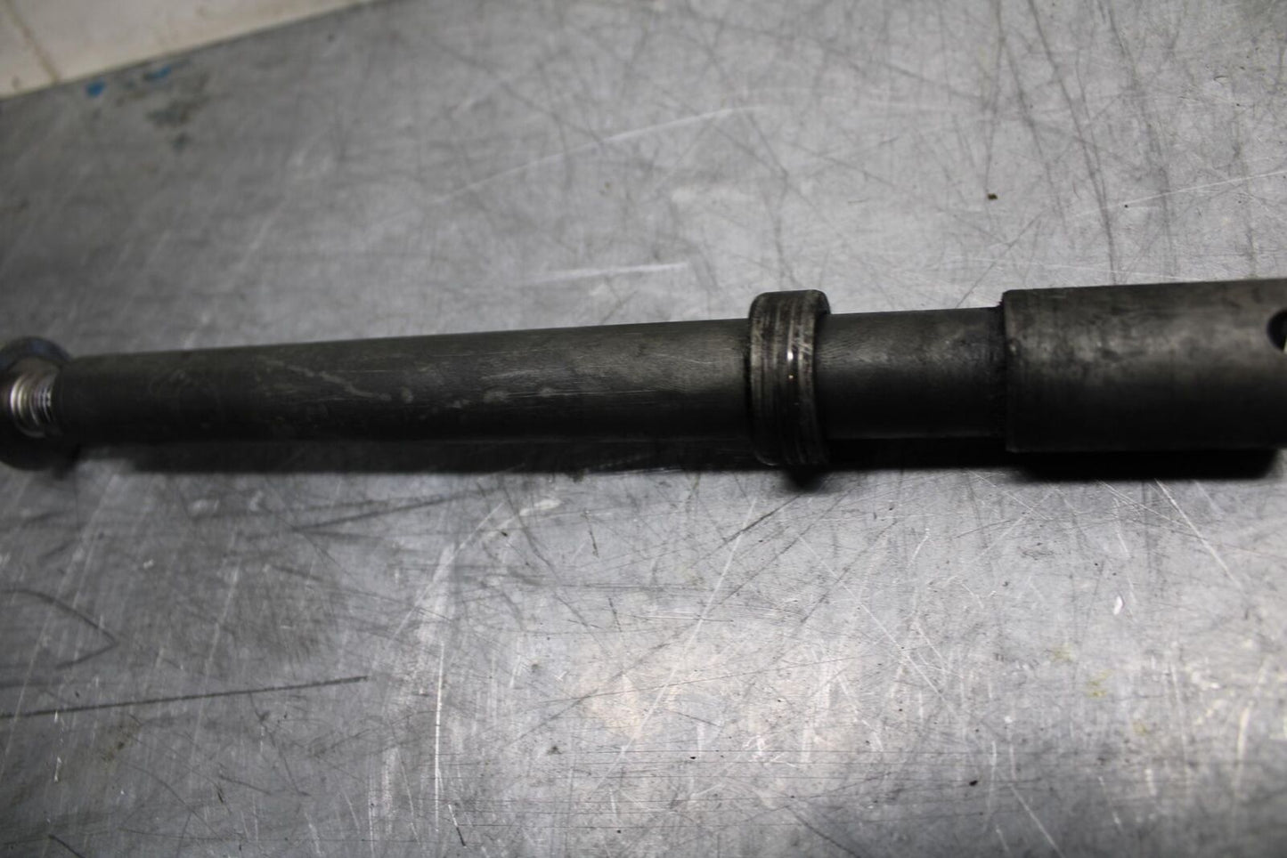 09-12 HONDA CBR600RR FRONT WHEEL RIM AXLE PIVOT BOLT 44301-MFJ-D00 BB450