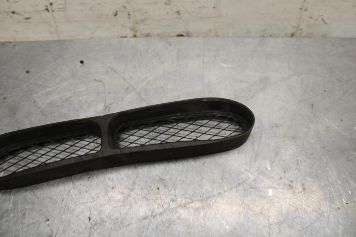 03 KAWASAKI ZX12R AIR INTAKE GRILL BB472