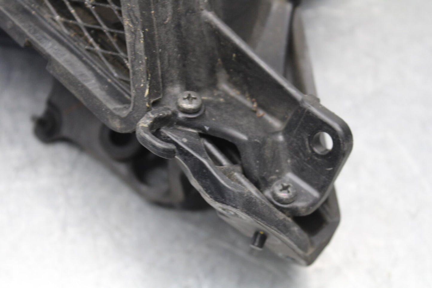 09-12 KAWASAKI NINJA ZX6R ZX600R RAM AIR INTAKE TUBE DUCT 39045-0039 BB656