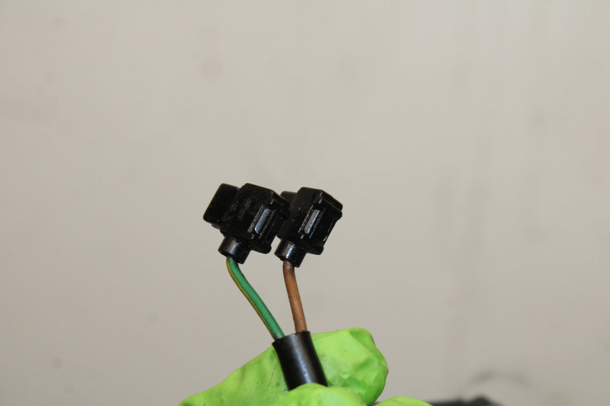 07-08 YAMAHA YZF R1 RIGHT CLIP ON HANDLE KILL OFF START SWITCH SWITCHES BB120