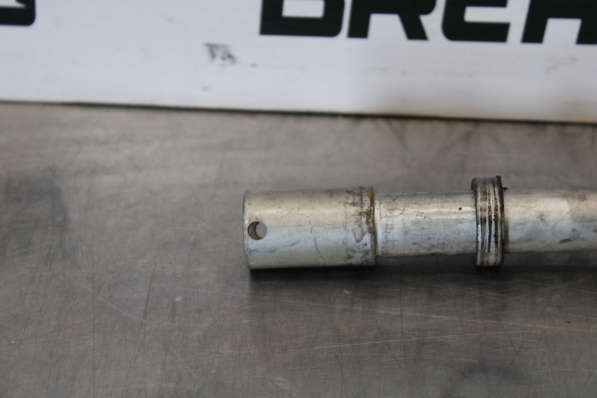 05-06 HONDA CBR600RR FRONT WHEEL RIM AXLE PIVOT BOLT BB893