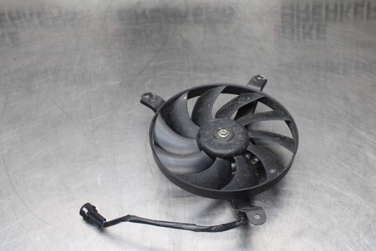 22 KAWASAKI NINJA 1000SX ENGINE RADIATOR COOLING FAN BB780