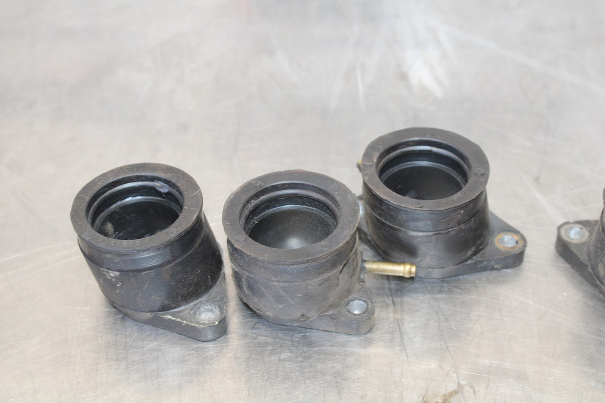 81 YAMAHA MAXIM 550 XJ550 AIR INTAKE BOOTS BB866