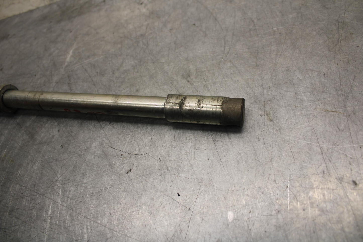 1996 Kawasaki Ninja 600R ZX600C FRONT WHEEL RIM AXLE PIVOT BOLT BB35